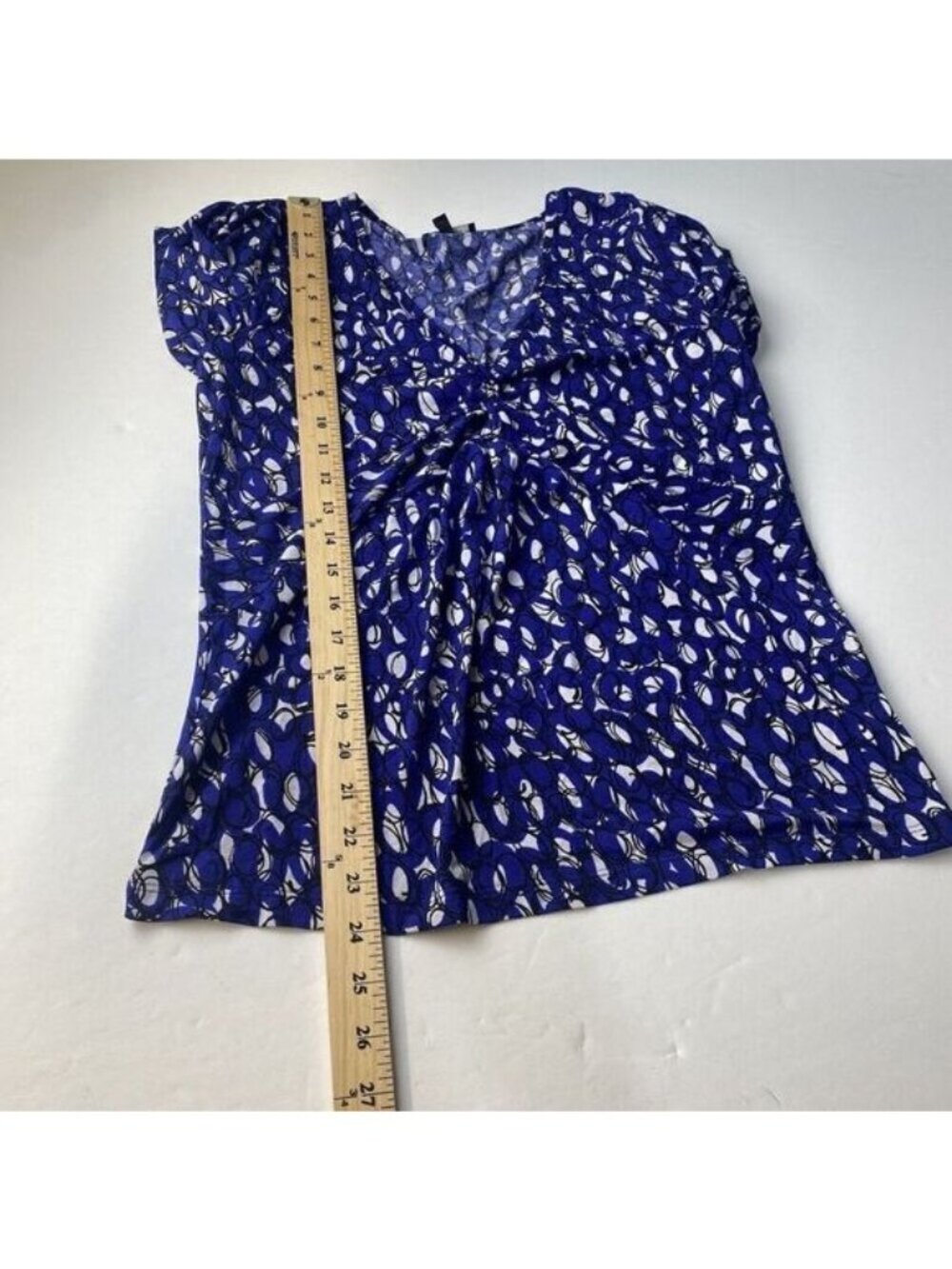 Anne Klein Women’s Blouse Top Short Sleeve V Neck Blue White Size M Pre Owned - Picture 5 of 11